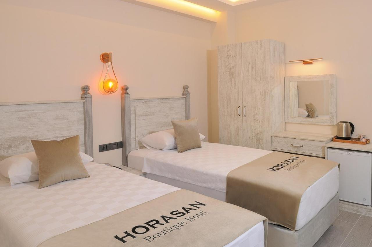 Çeşme Horasan Hotel מראה חיצוני תמונה